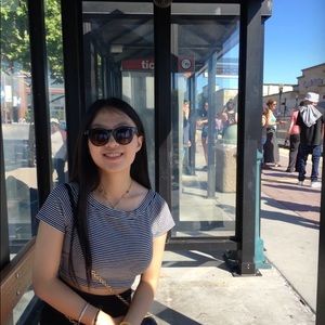 Meet your Posher, Amy